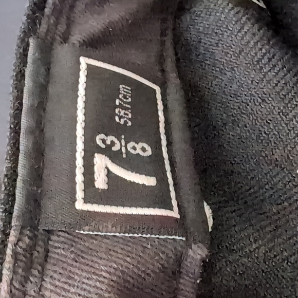 New Era,59Fifty,New York Yankees Black/ Red Fitted Hat,Size 7 3/8. - Picture 9 of 10